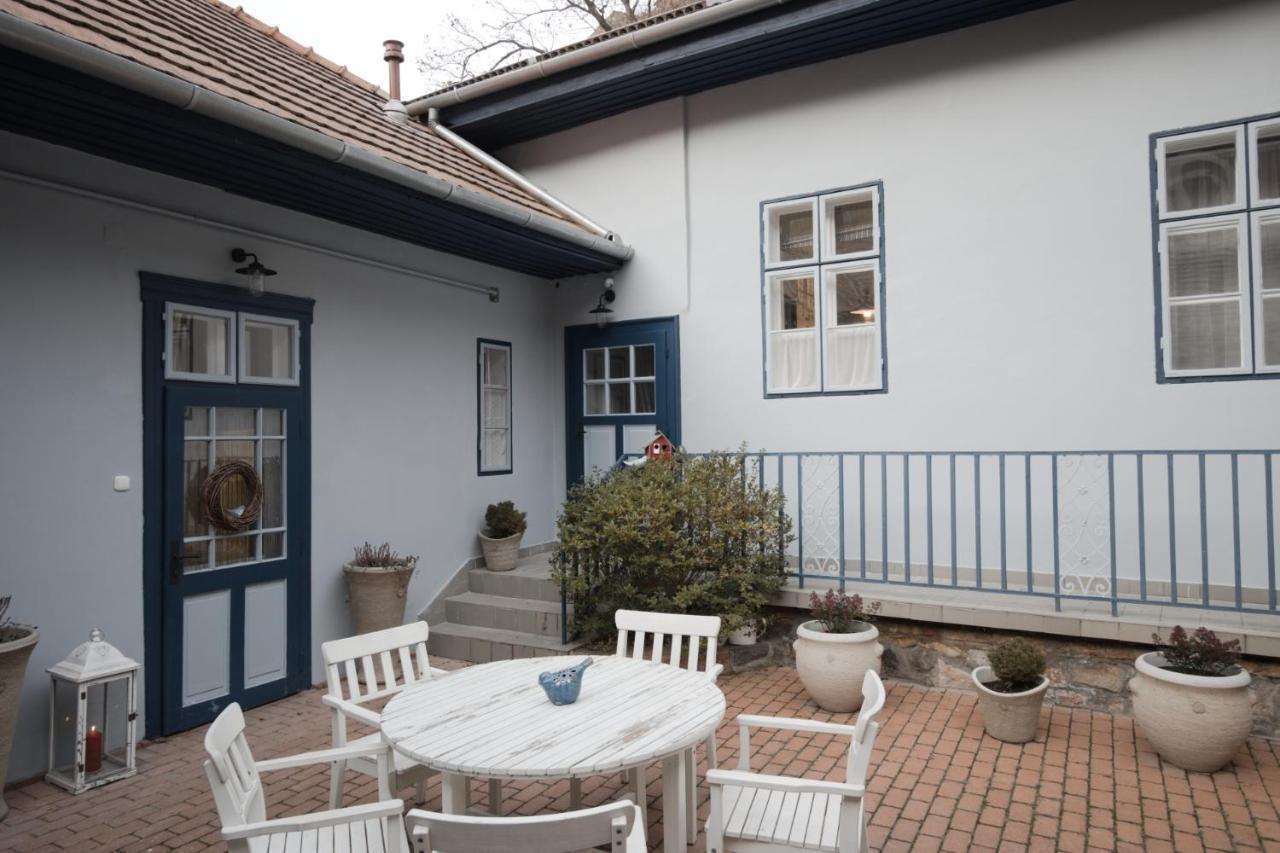 Ister Guesthouse Esztergom Luaran gambar