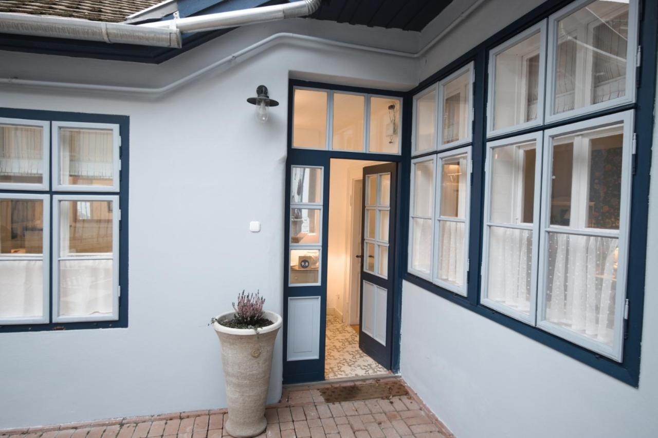 Ister Guesthouse Esztergom Luaran gambar