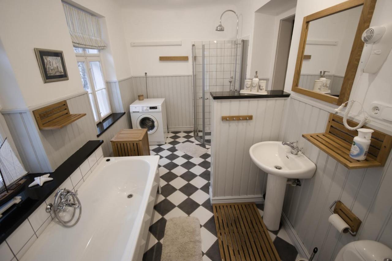 Ister Guesthouse Esztergom Luaran gambar