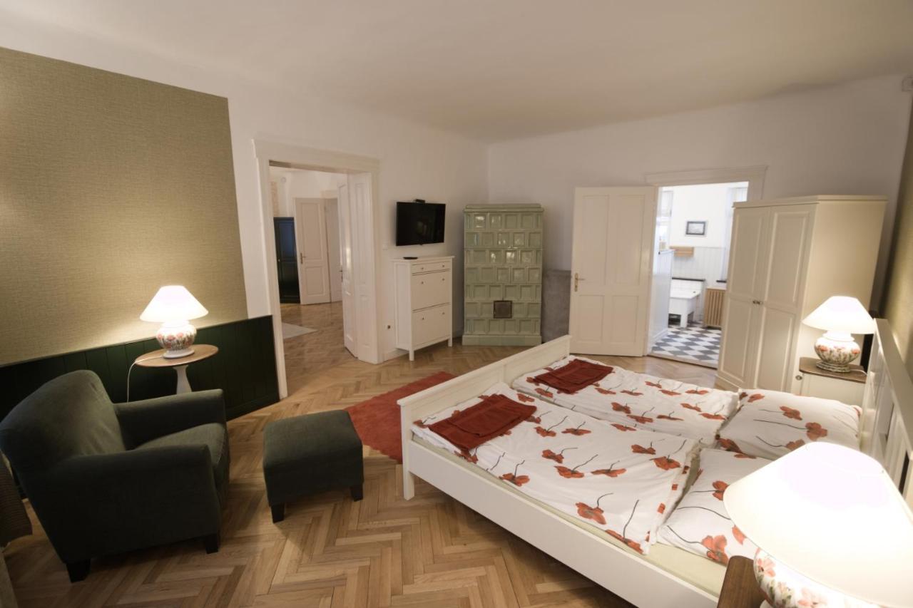 Ister Guesthouse Esztergom Luaran gambar