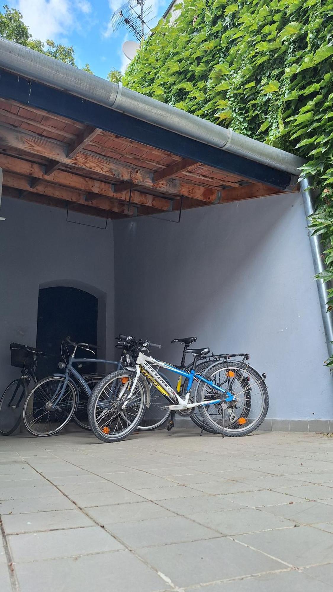 Ister Guesthouse Esztergom Luaran gambar